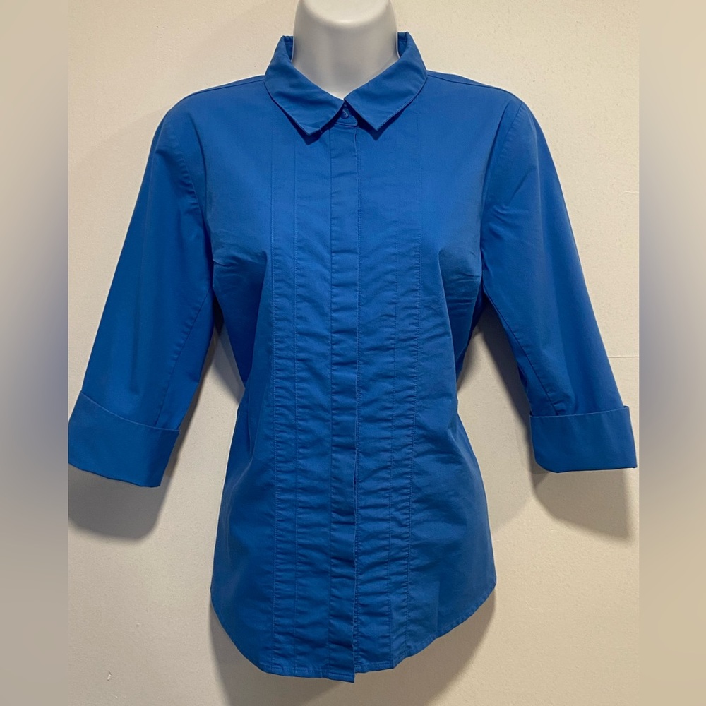 Worthington button down shirt